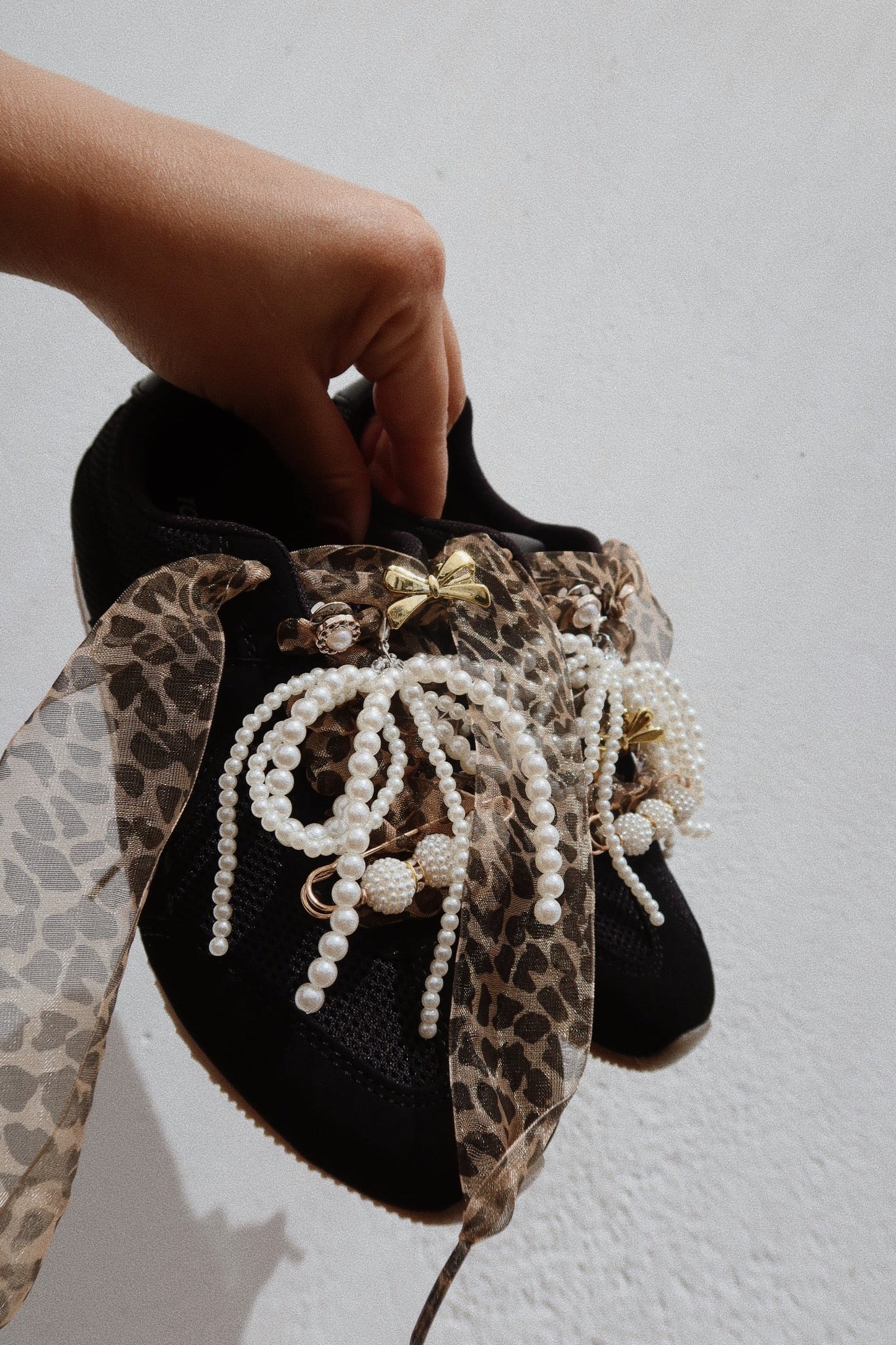 Downtown Stroll Lace Up Sneakers - Black